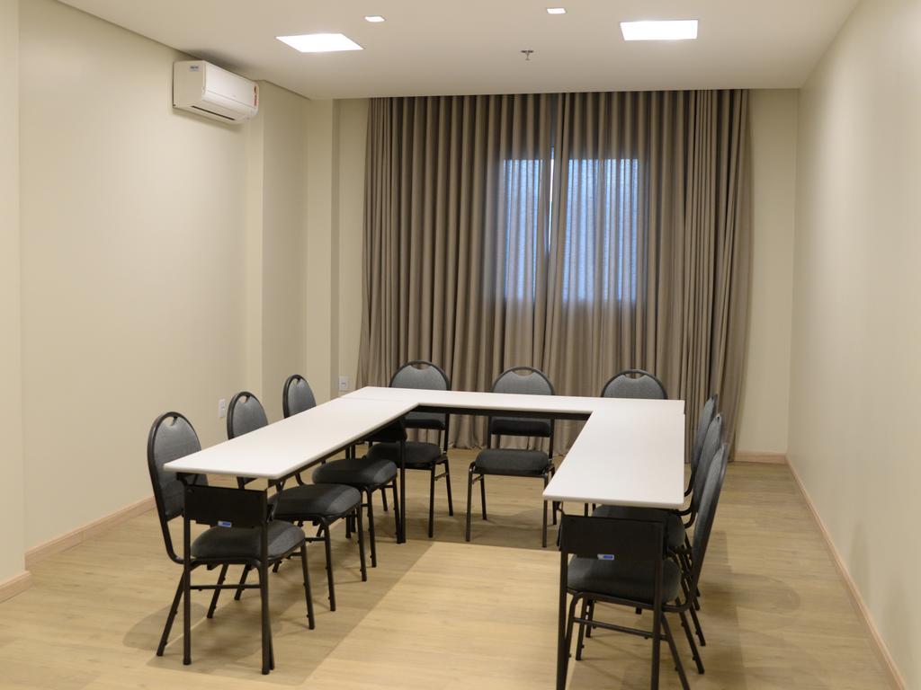 Dubai Suites Монтіс-Кларус Екстер'єр фото